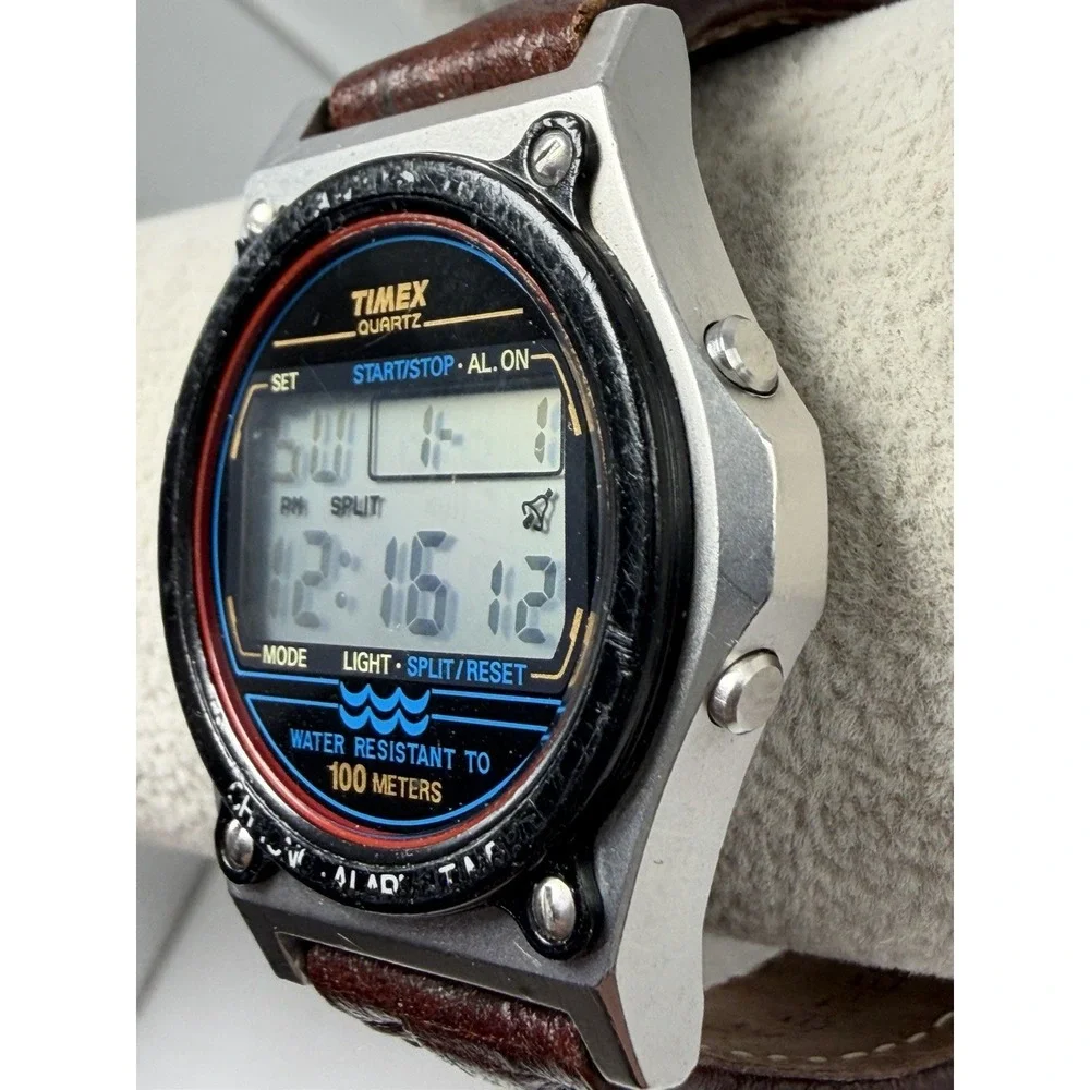 Timex Atlantis 100 Mens Watch Vintage 1991 Stainless Case 37MM 8.5